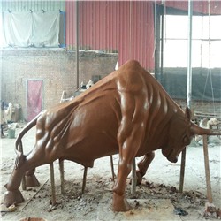 拓荒牛雕塑