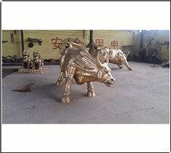 铜牛雕塑厂家